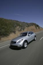 Infiniti EX35 2011 года